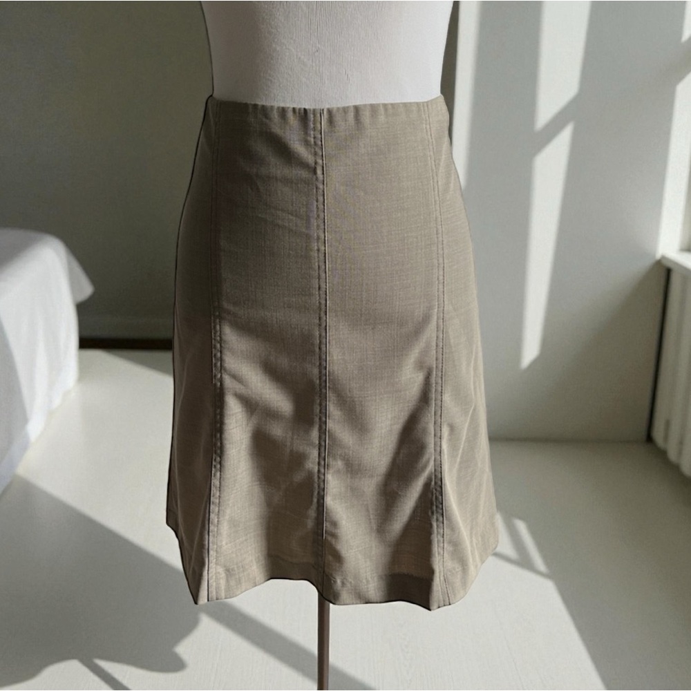 THEORY minimalist chic tan wool blend flare skirt size 6 like new - Picture 1 of 7